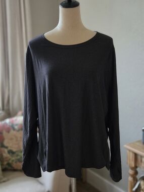 Old Navy Women's Long-Sleeve Crew Tee - Charcoal